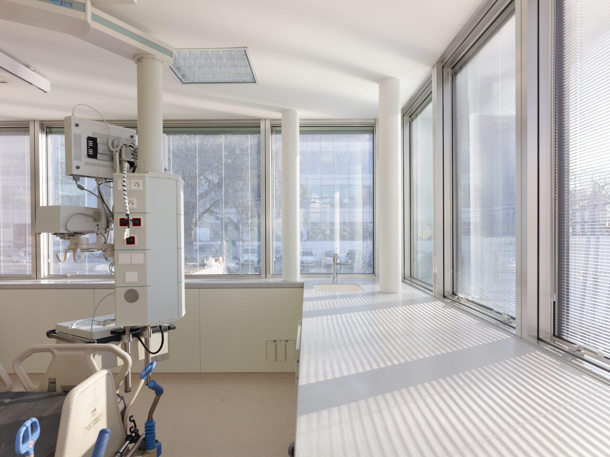 Healthcare room with integrated shading